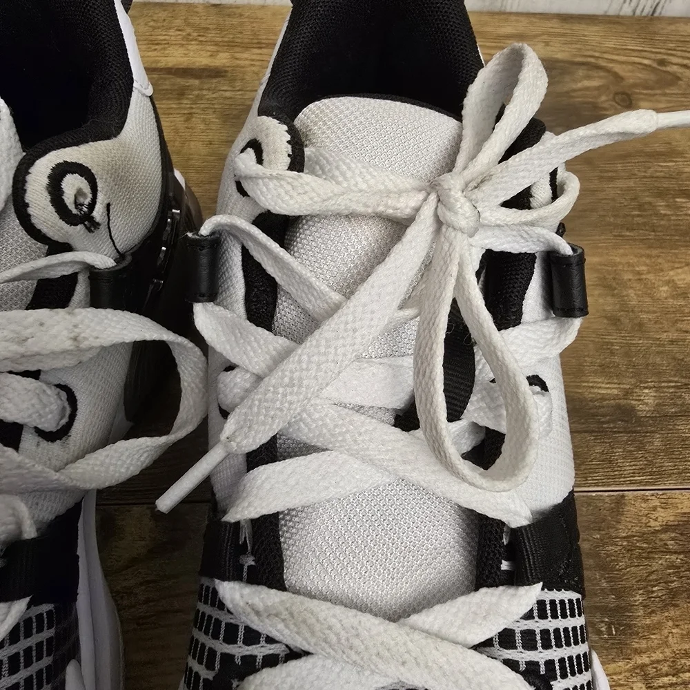 Nike LeBron witness VII kids black and white sneakers size 7Y DQ8650 100